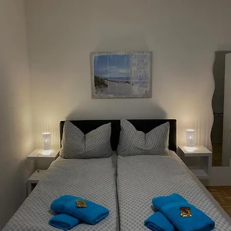 Apartamento Naeher Messe Und Flughafen Düsseldorf