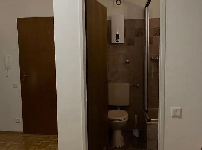 Näher Messe Und Flughafen * Düsseldorf